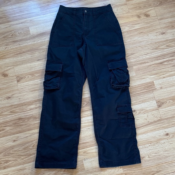 Hollister Pants - Hollister Ultra High Rise Baggy Cargo Pants ✨ 6L